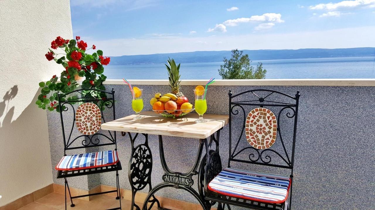 Apartments By The Sea Krilo Jesenice, Omis - 15145 Есенице Экстерьер фото